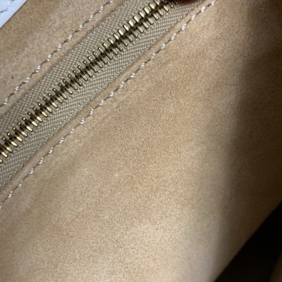 Celine Elegant White Leather Handbag with Gold Accents - Picture 10 of 15